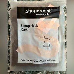 [SOLD] Brand New Never Opened Shapermint Scoop Neck Cami in Chocolate Size 2XL